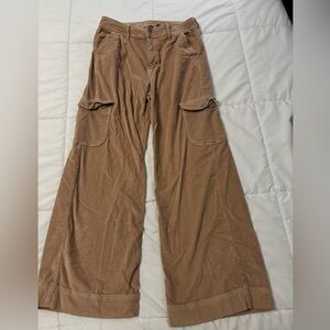 AE Corduroy Cargo pants, size 6 short.